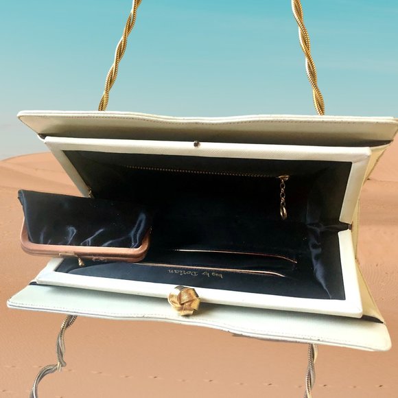 BAG BY DORIAN Vintage 80's Leather Handbag Gold Chain Hand Carry Structured - Picture 7 of 12